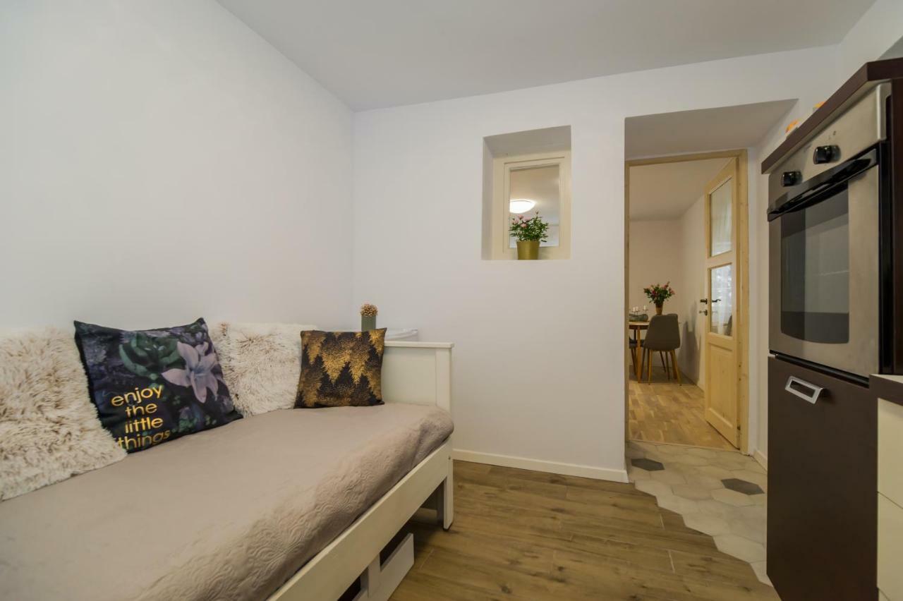 Casa Zen Apartment บราชอฟ ภายนอก รูปภาพ